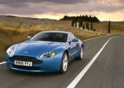 Aston Martin Vantage V8